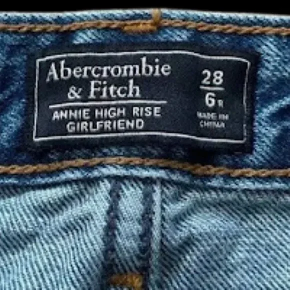 Abercrombie & Fitch Annie High Rise Girlfriend Distressed Jeans Woman's  28/6R - Picture 5 of 5
